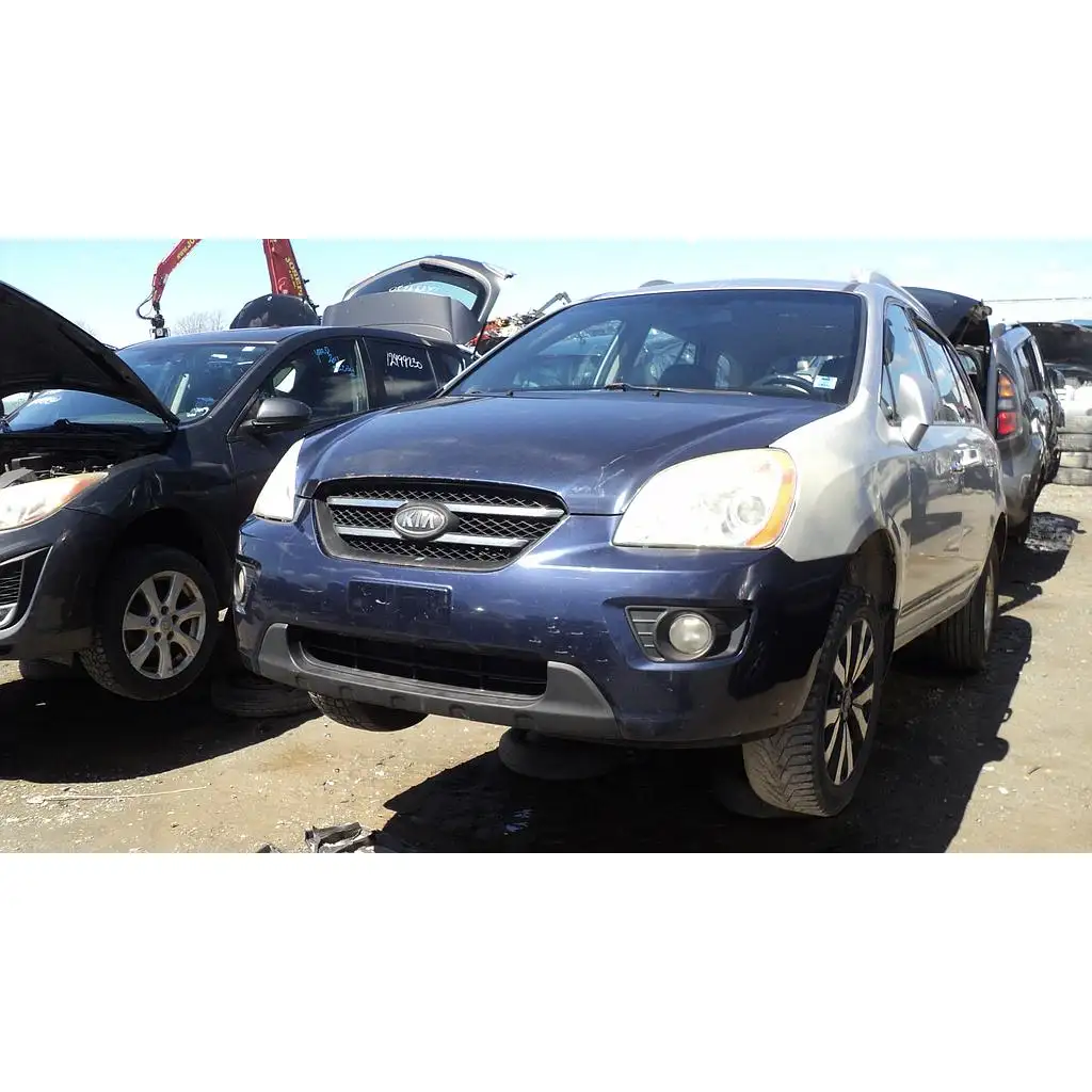 Photo of 2011 Kia Rondo