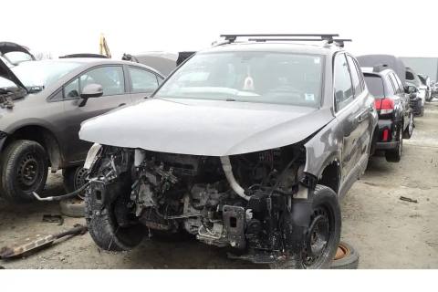 Photo of 2014 Volkswagen Tiguan