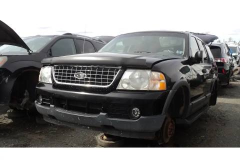 Photo of 2003 Ford Explorer