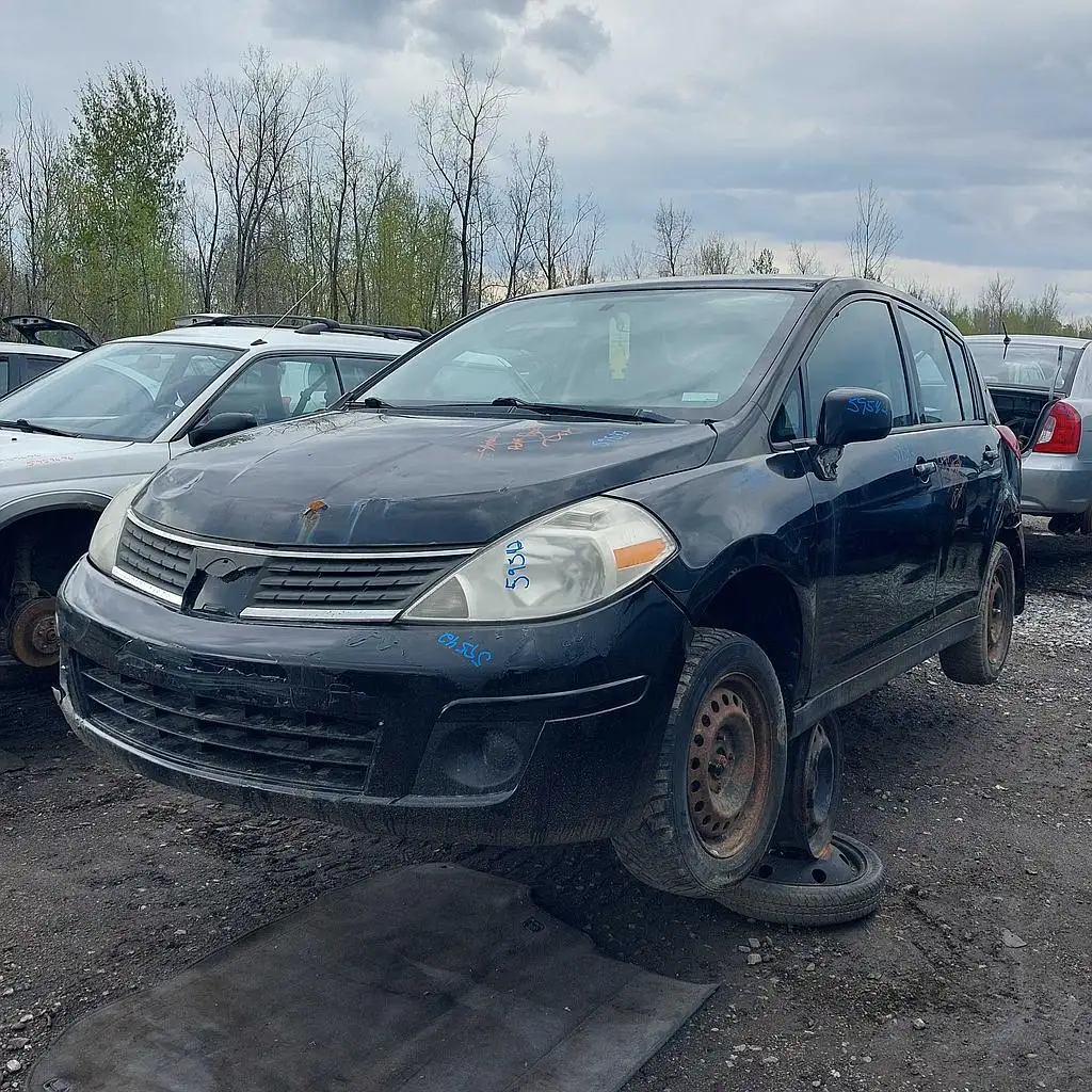 Photo of 2009 Nissan Versa