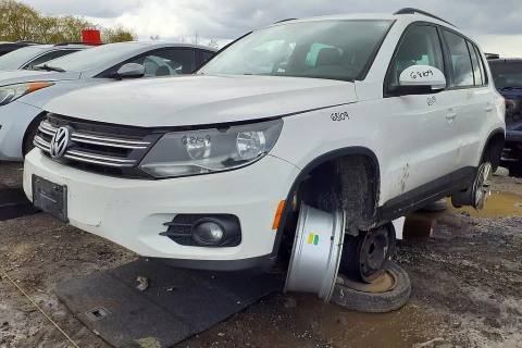 Photo of 2012 Volkswagen Tiguan