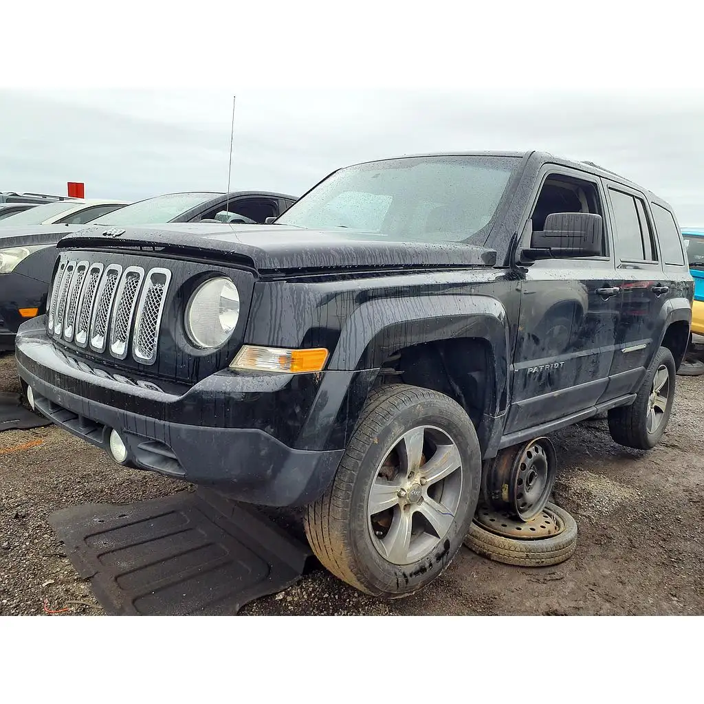 Photo of 2015 Jeep Patriot