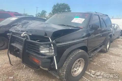 Photo of 1988 Nissan Pathfinder