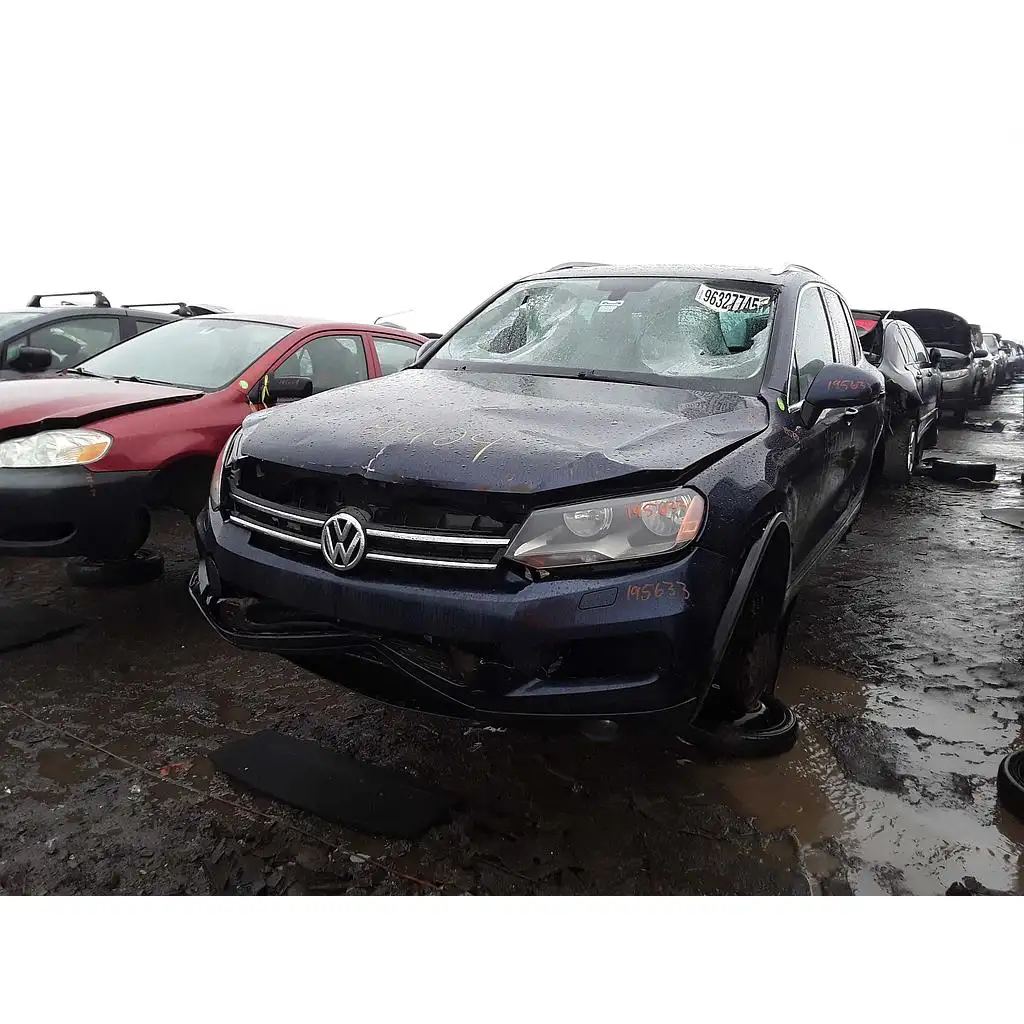 Photo of 2011 Volkswagen Touareg