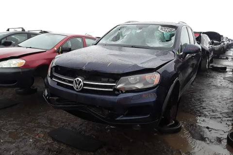 Photo of 2011 Volkswagen Touareg