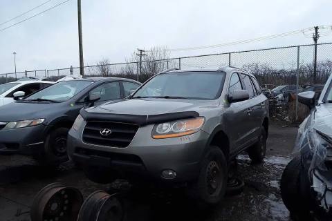 Photo of 2009 Hyundai Santa Fe