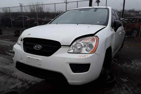 Photo of 2009 Kia Rondo