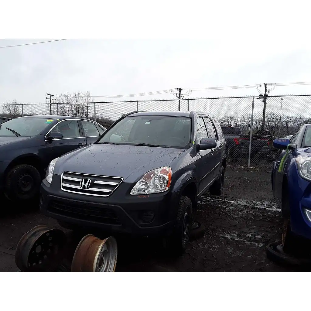Photo of 2005 Honda Cr-V