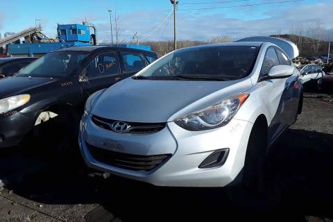 Photo of 2013 Hyundai Elantra