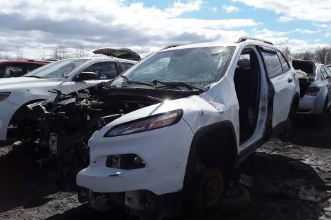 Photo of 2015 Jeep Compass
