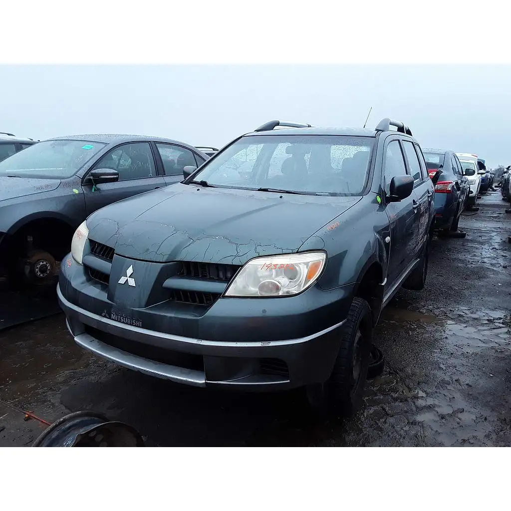 Photo of 2006 Mitsubishi Outlander