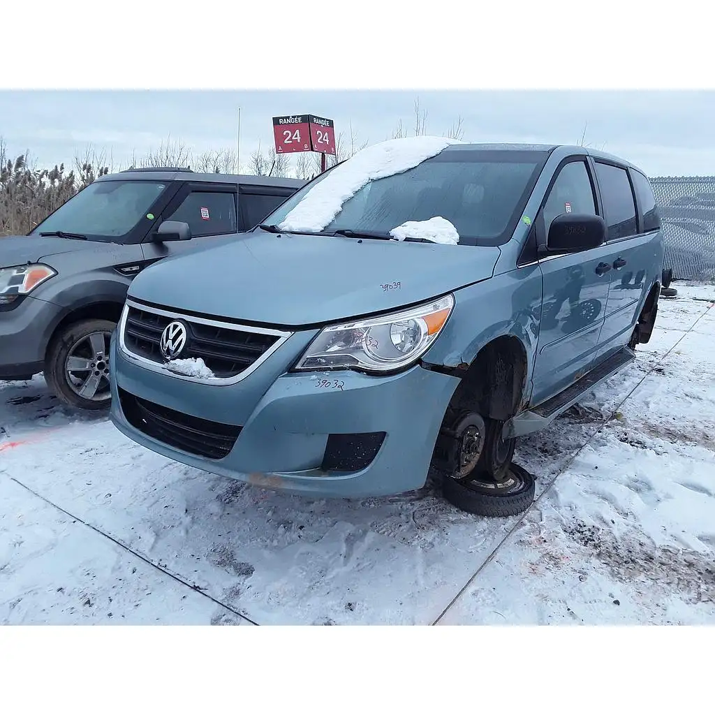 Photo of 2009 Volkswagen Routan