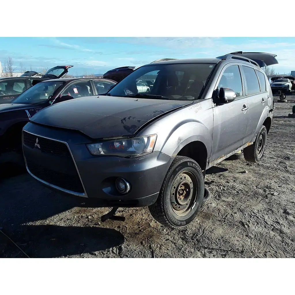 Photo of 2010 Mitsubishi Outlander