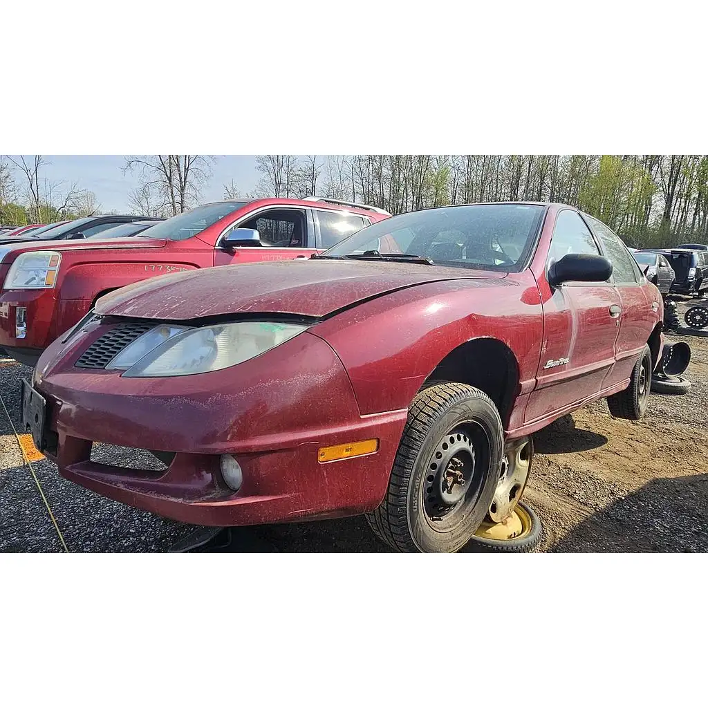 Photo of 2005 Pontiac Sunfire