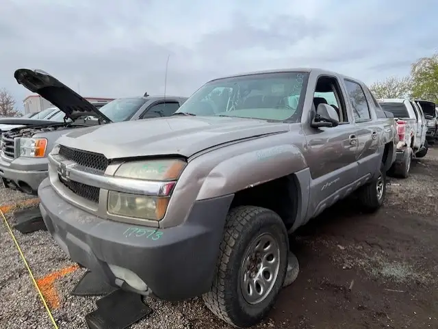 Photo of 2002 Chevrolet Avalanche