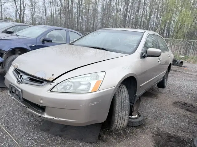 Photo of 2004 Honda Accord