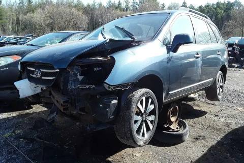 Photo of 2010 Kia Rondo