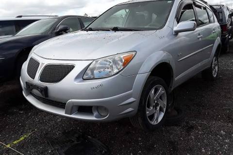 Photo of 2005 Pontiac Vibe