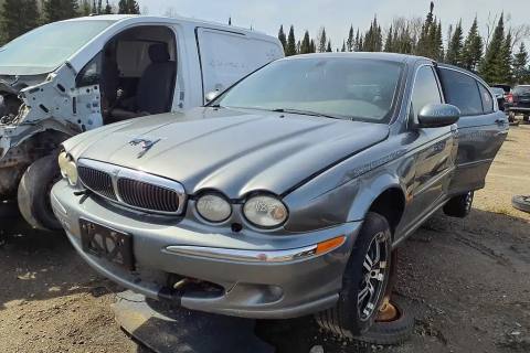 Photo of 2002 Jaguar X-Type