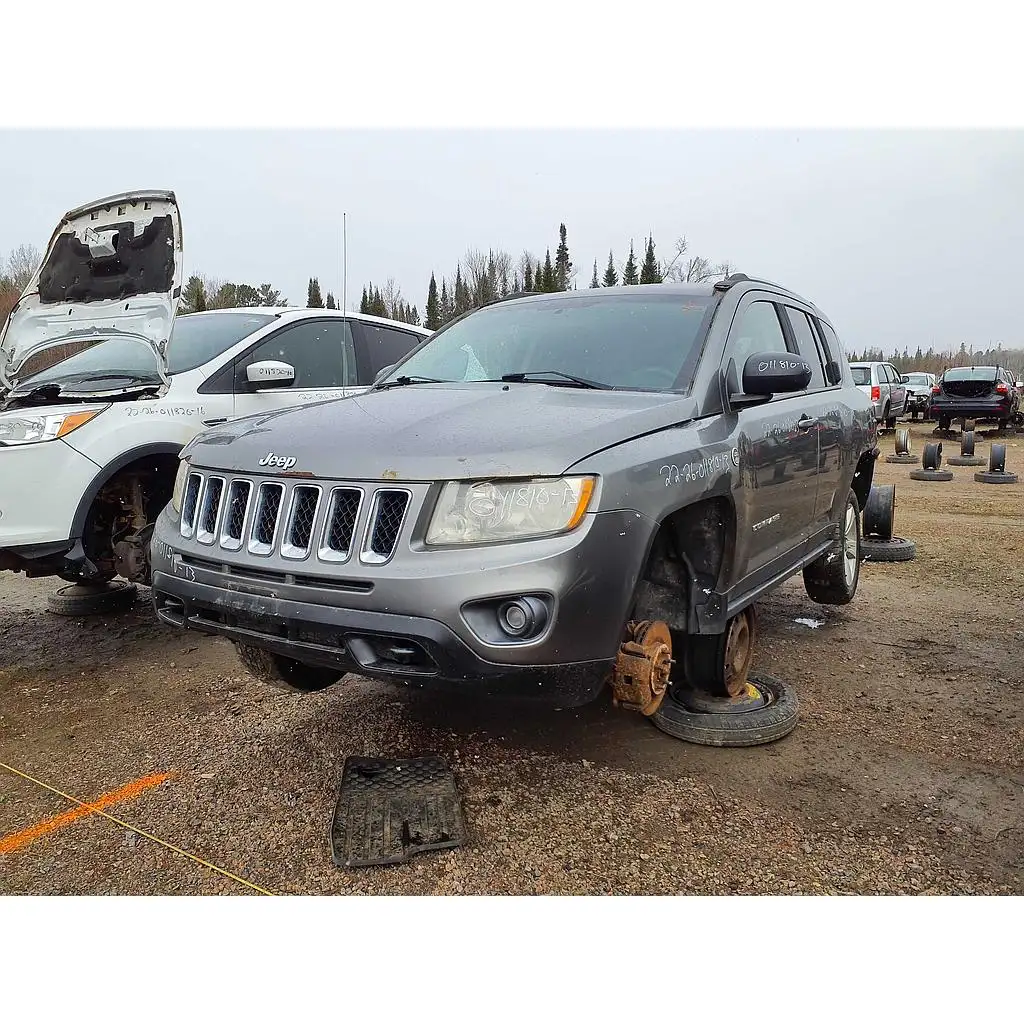 Photo of 2013 Jeep Compass