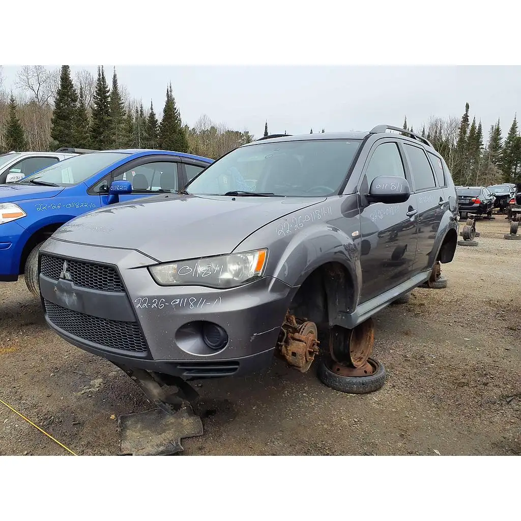 Photo of 2011 Mitsubishi Outlander