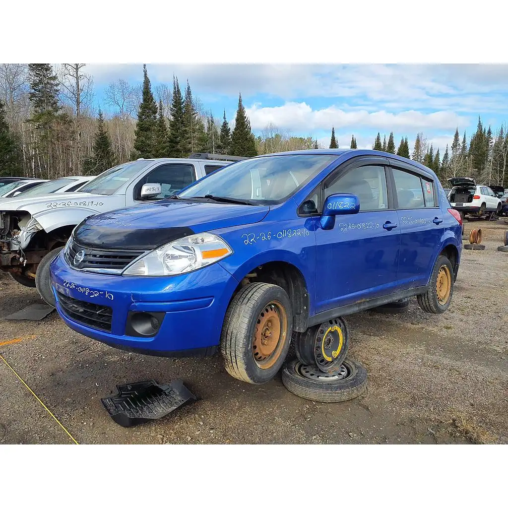 Photo of 2010 Nissan Versa