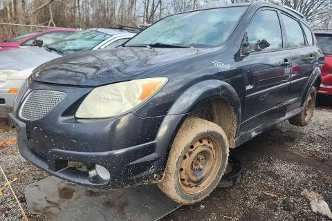 Photo of 2006 Pontiac Vibe