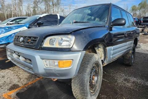 Photo of 2000 Toyota Rav4