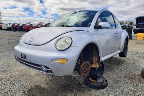 Photo of 2003 Volkswagen New Beetle