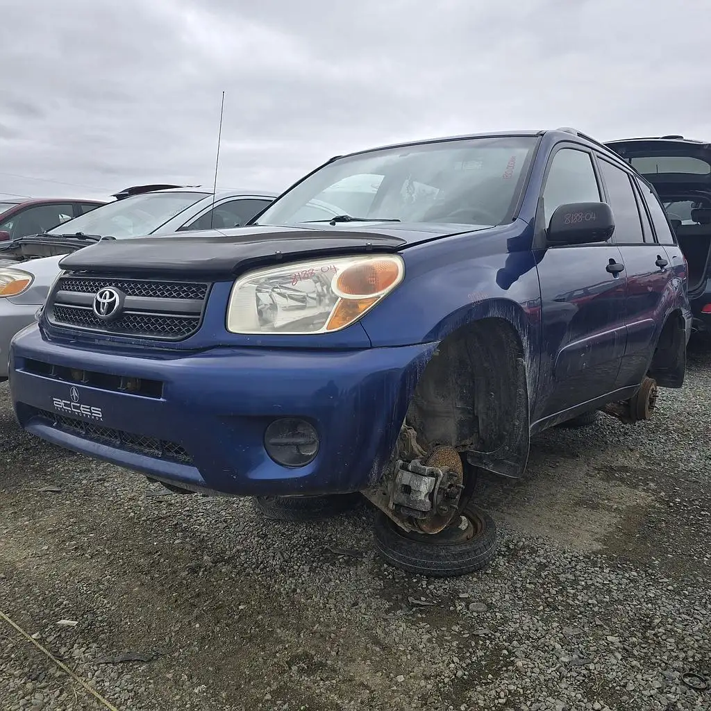 Photo of 2004 Toyota Rav4
