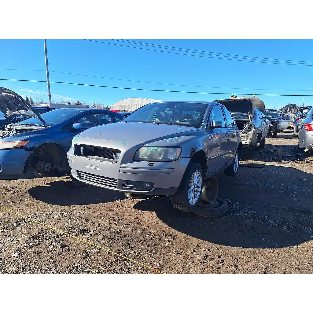 Photo of 2005 Volvo S40