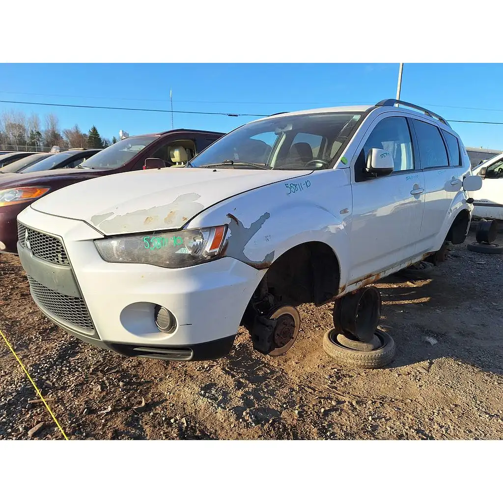 Photo of 2010 Mitsubishi Outlander