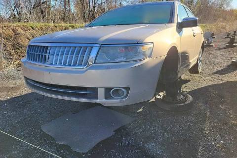 Photo of 2007 Lincoln Mkz
