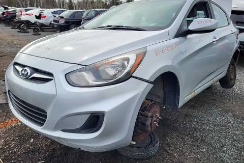 Photo of 2014 Hyundai Accent