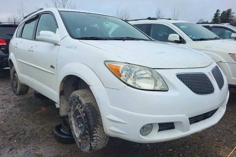 Photo of 2005 Pontiac Vibe
