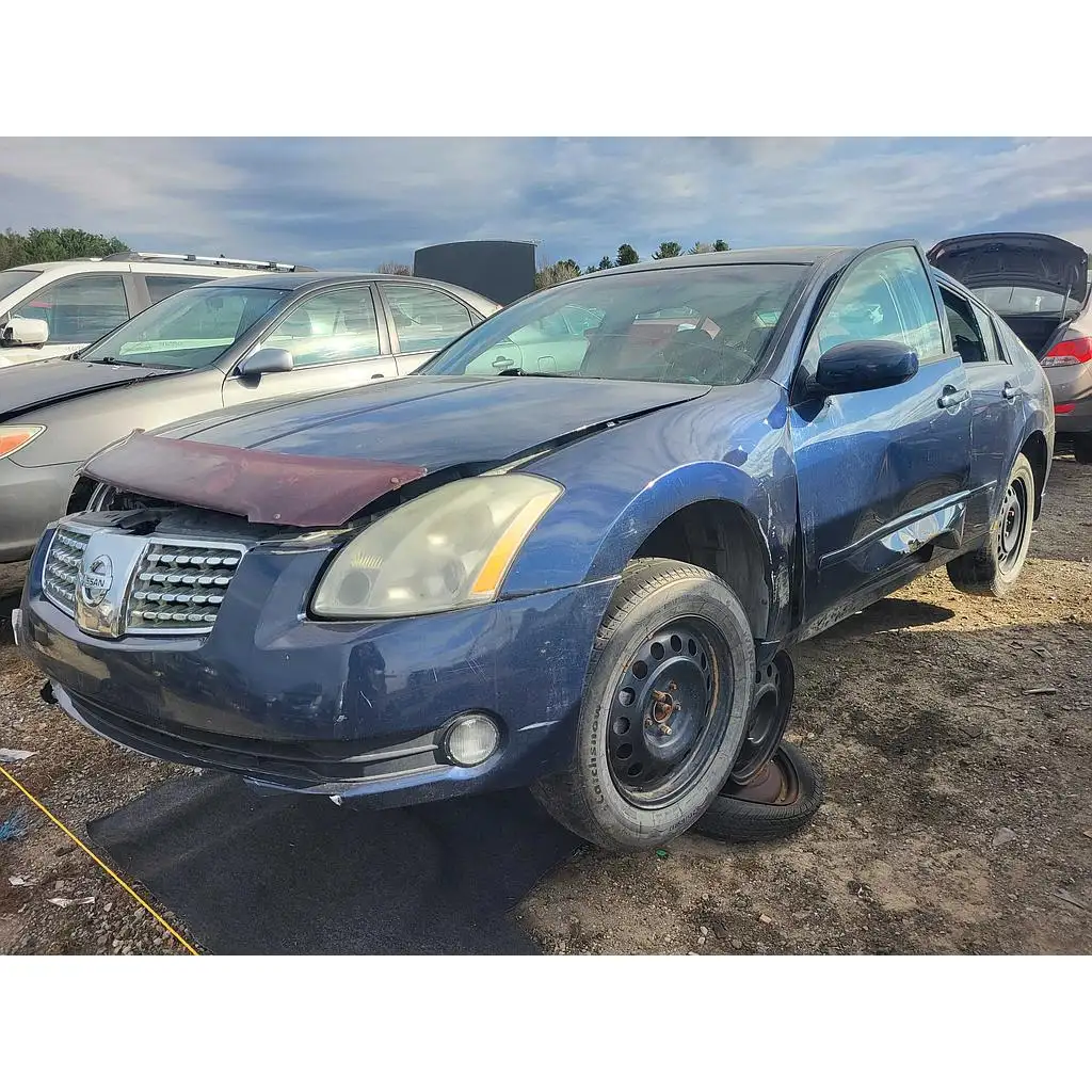 Photo of 2004 Nissan Maxima