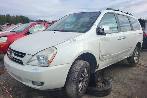 Photo of 2006 Kia Sedona