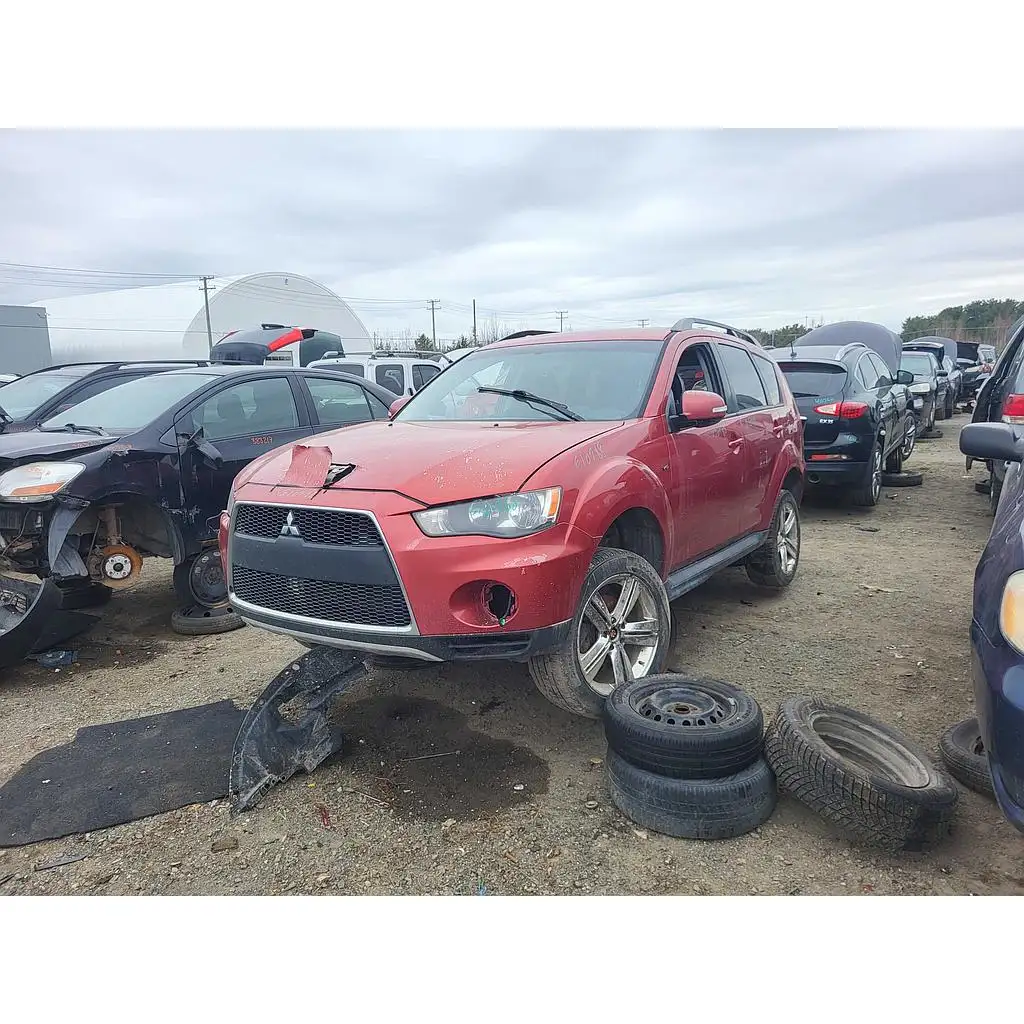 Photo of 2011 Mitsubishi Outlander