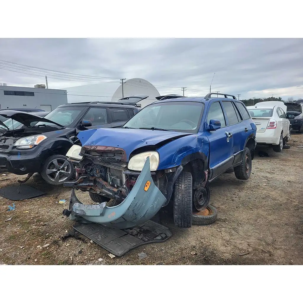 Photo of 2004 Hyundai Santa Fe