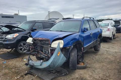 Photo of 2004 Hyundai Santa Fe