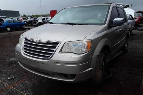 Photo of 2008 Chrysler Town & Country