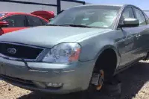 Photo of 2005 Ford Five Hundred