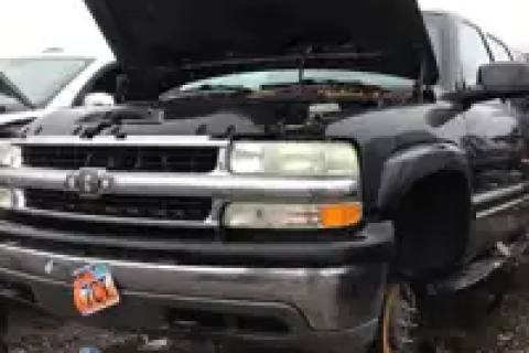 Photo of 2003 General Motors Suburban 1500