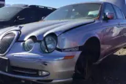 Photo of 2000 Jaguar S Type
