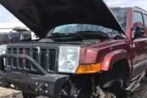 Photo of 2008 Jeep Commander