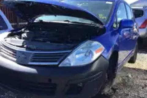 Photo of 2010 Nissan Versa