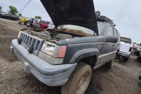 Photo of 1994 Jeep Grand Cherokee