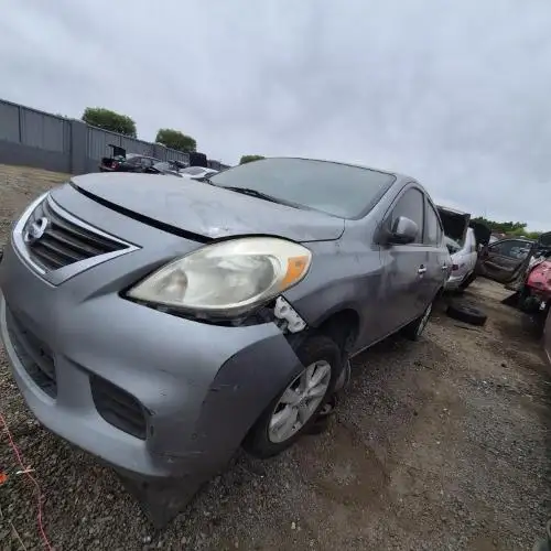 Photo of 2014 Nissan Versa