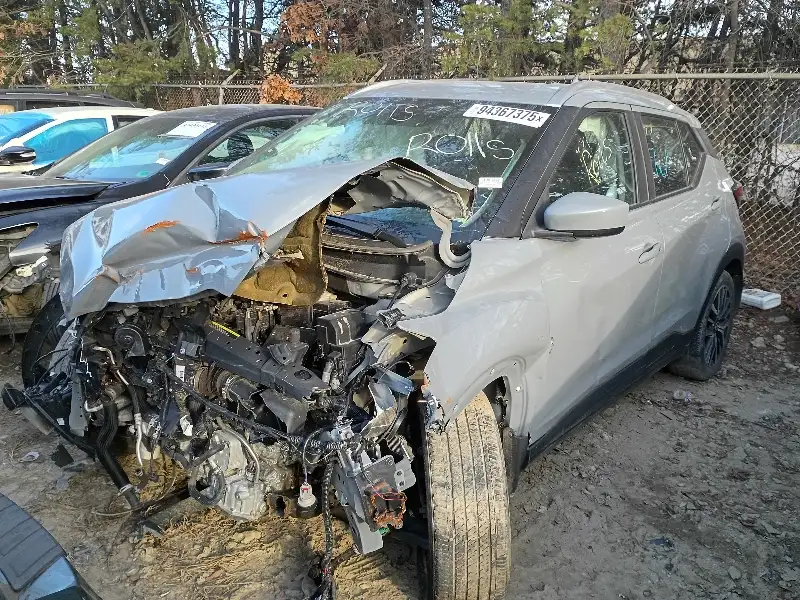 Photo of 2023 Nissan Kicks