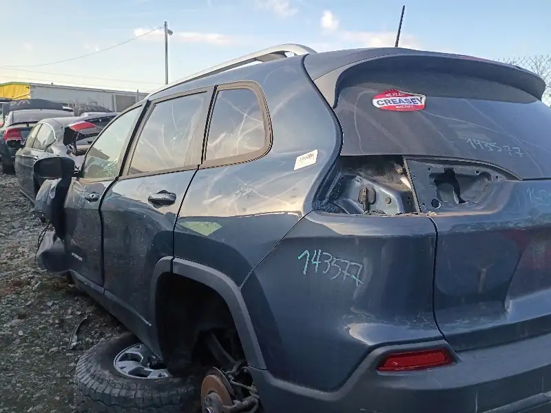 Photo of 2020 Jeep Cherokee